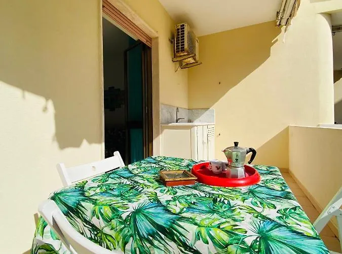 Residenza Camelia بيت للعطل غالّيبولي